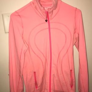 Lulu lemon 🍋 size 6 zip up sweatshirt